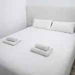 Апартаменты Lovely Sea View Free Wifi *