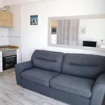 Lovely Sea View Free Wifi Appartement