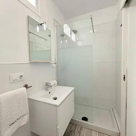 Lovely Sea View Free Wifi Apartament